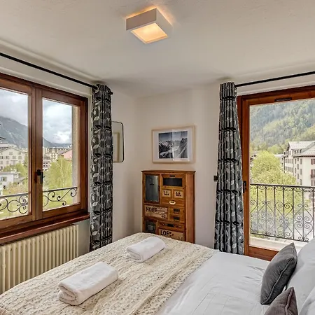 Winn, Alpes Agency, Chamonix, Sleeps 6 * 샤모니