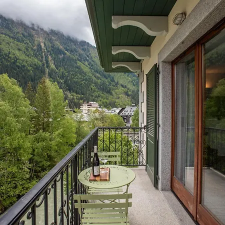 Winn, Alpes Travel, Chamonix, Sleeps 6 Chamonix