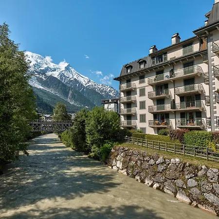 Winn, Alpes Travel, Chamonix, Sleeps 6 Chamonix