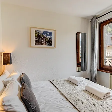 Winn, Alpes Agency, Chamonix, Sleeps 6 *